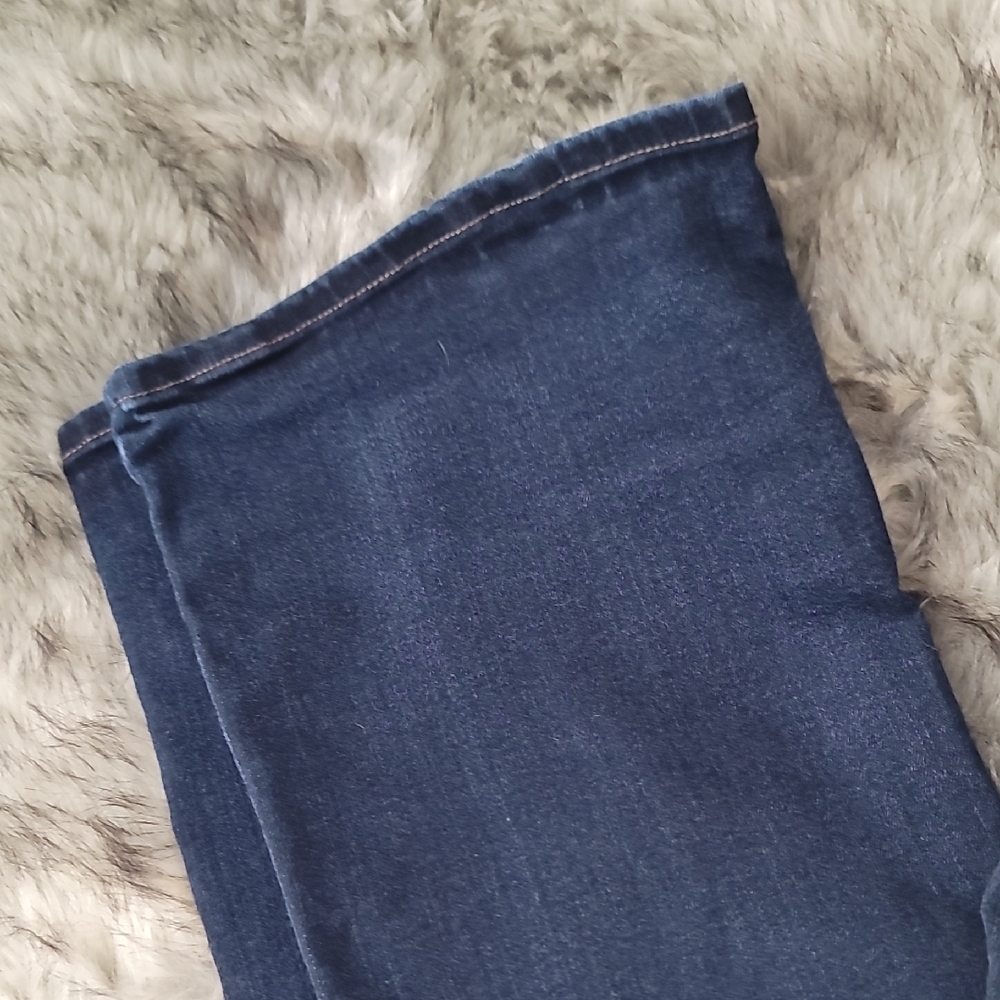 GAP Perfect Boot  Dark Blue Flare Women's Jeans - Picture 3 of 8